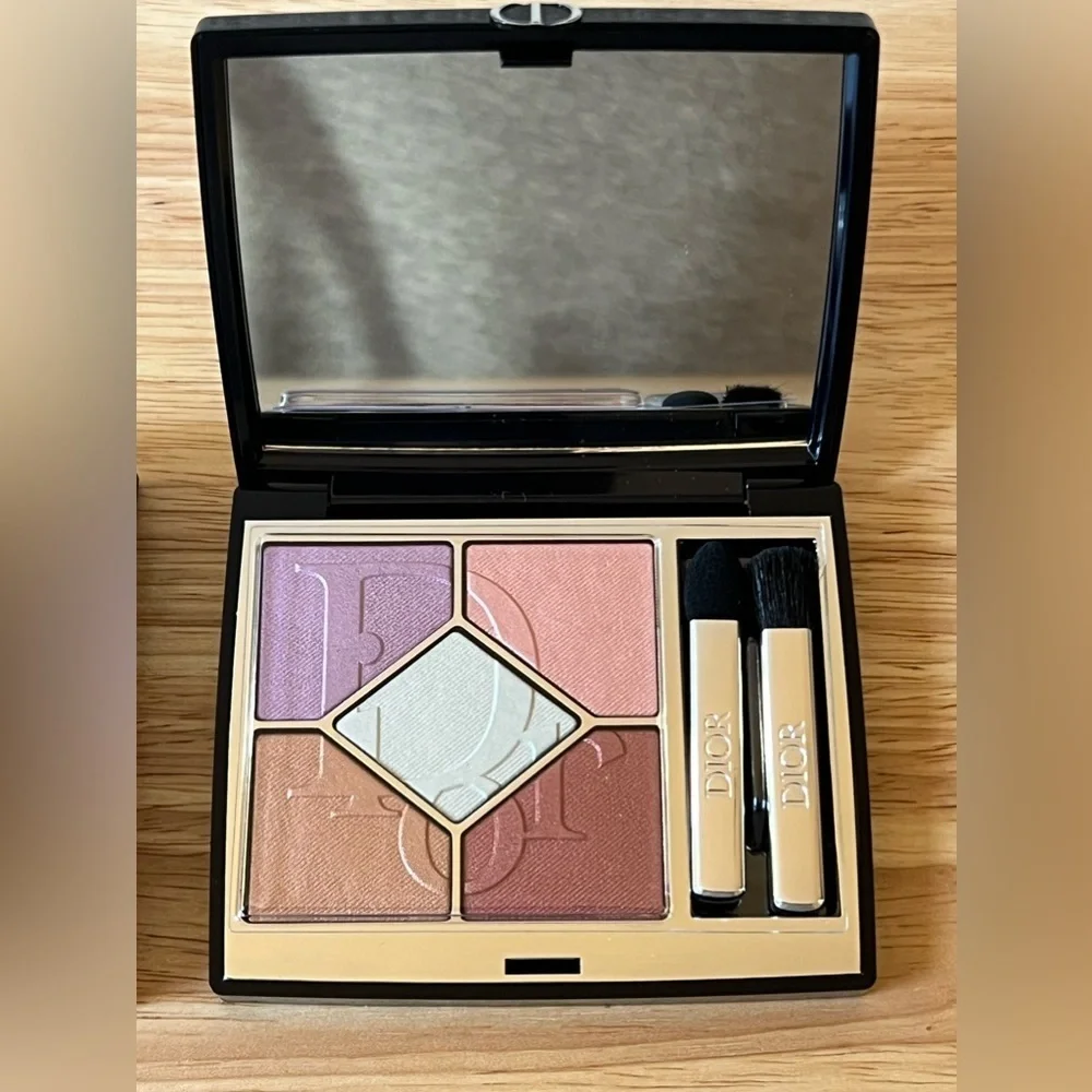DIOR DIORSHOW 5 Couleurs 933 Pastel Glow Eyeshadow Palette 2024 New
